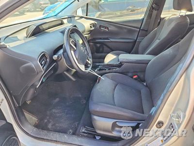 Zdjęcie 7 z 12 samochodu: 2017 TOYOTA PRIUS THREE VIN:JTDKARFU2H3035542 - miniatura