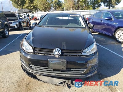Piąte zdjęcie samochodu w środku: 2017 VOLKSWAGEN GOLF S VIN:3VW217AU2HM071867 - miniatura