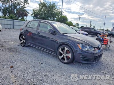Czwarte zdjęcie samochodu z boku: 2017 VOLKSWAGEN GTI S VIN:3VW4T7AUXHM005893 - miniatura