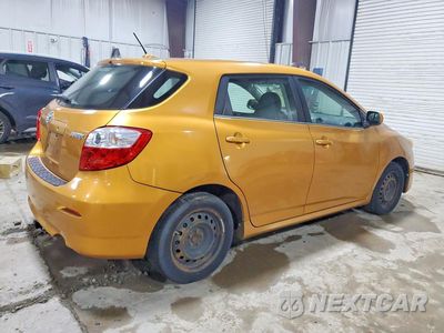 Trzecie zdjęcie samochodu z tyłu: 2009 TOYOTA MATRIX BASE VIN:2T1KU40E89C124777 - miniatura