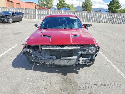 Piąte zdjęcie samochodu w środku: 2017 DODGE CHALLENGER SXT VIN:2C3CDZAG3HH611749 - miniatura