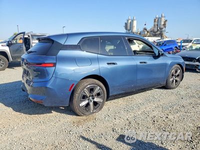 Trzecie zdjęcie samochodu z tyłu: 2026 BMW IX XDRIVE45 VIN:WB543CF00TCW38166 - miniatura