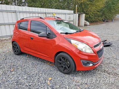 Czwarte zdjęcie samochodu z boku: 2013 CHEVROLET SPARK 2LT VIN:KL8CF6S98DC515576 - miniatura