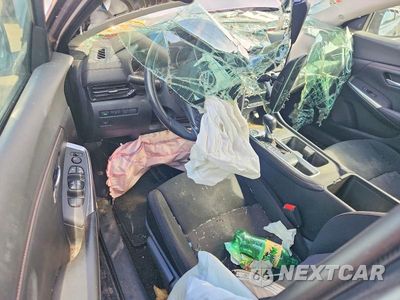 Zdjęcie 8 z 12 samochodu: 2020 NISSAN SENTRA SR VIN:3N1AB8DV7LY308539 - miniatura