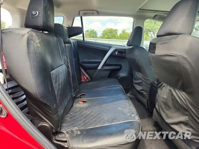 Zdjęcie 10 z 13 samochodu: 2018 TOYOTA RAV4 XLE VIN:2T3WFREV1JW465448 - miniatura