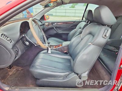 Zdjęcie 7 z 12 samochodu: 2000 MERCEDES-BENZ CLK 320 VIN:WDBLK65G1YT028978 - miniatura