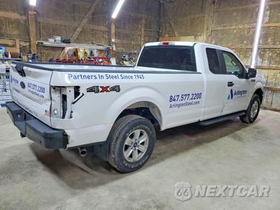 Trzecie zdjęcie samochodu z tyłu: 2019 FORD F150 SUPER CAB VIN:1FTEX1E53KKD18603 - miniatura