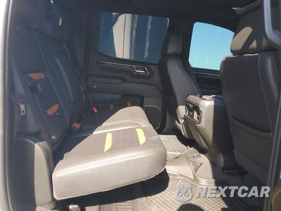 Zdjęcie 10 z 12 samochodu: 2023 GMC SIERRA K1500 AT4 VIN:1GTUUEE87PZ194520 - miniatura