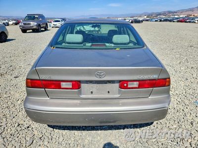 Zdjęcie 6 z 12 samochodu: 1997 TOYOTA CAMRY LE VIN:JT2BG22K0V0035541 - miniatura