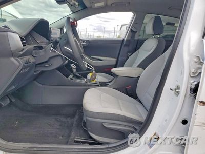 Zdjęcie 7 z 13 samochodu: 2021 HYUNDAI IONIQ BLUE VIN:KMHC65LCXMU245901 - miniatura