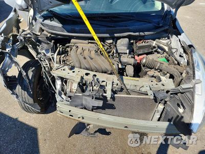 Zdjęcie 11 z 12 samochodu: 2015 NISSAN VERSA 1.6 SV VIN:3N1CN7AP8FL841890 - miniatura