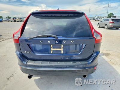 Zdjęcie 6 z 13 samochodu: 2013 VOLVO XC60 3.2 VIN:YV4952DLXD2383820 - miniatura
