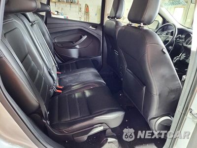 Zdjęcie 10 z 12 samochodu: 2018 FORD ESCAPE SEL VIN:1FMCU0HDXJUC03749 - miniatura