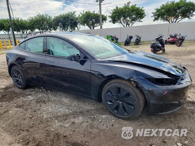 Czwarte zdjęcie samochodu z boku: 2026 TESLA MODEL 3 VIN:5YJ3E1EB9TF182527 - miniatura