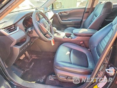 Zdjęcie 7 z 13 samochodu: 2020 TOYOTA RAV4 XLE PREMIUM VIN:JTMC1RFVXLD047941 - miniatura