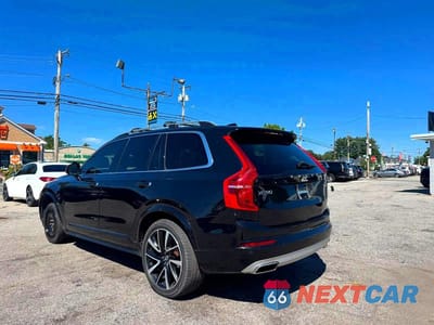 Trzecie zdjęcie samochodu z tyłu: 2019 VOLVO XC90 T6 MOMENTUM VIN:YV4A22PK9K1515798 - miniatura