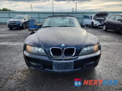 Piąte zdjęcie samochodu w środku: 1997 BMW Z3 1.9 VIN:4USCH7328VLB81928 - miniatura