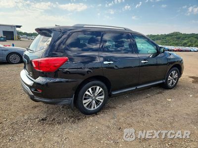 Trzecie zdjęcie samochodu z tyłu: 2017 NISSAN PATHFINDER SV VIN:5N1DR2MM9HC907965 - miniatura