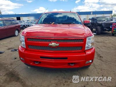 Piąte zdjęcie samochodu w środku: 2011 CHEVROLET SILVERADO K1500 LT VIN:1GCRKSE31BZ376155 - miniatura