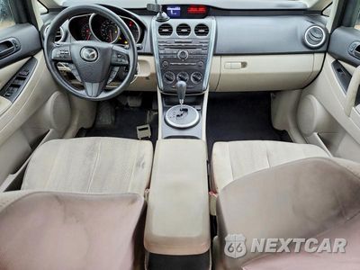 Zdjęcie 8 z 12 samochodu: 2010 MAZDA CX-7 VIN:JM3ER2W5XA0311521 - miniatura
