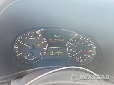 Zdjęcie 9 z 13 samochodu: 2015 NISSAN PATHFINDER SV VIN:5N1AR2MM7FC697026 - miniatura