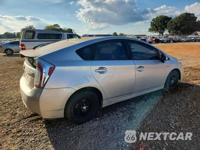 Trzecie zdjęcie samochodu z tyłu: 2015 TOYOTA PRIUS TWO VIN:JTDKN3DUXF0439773 - miniatura