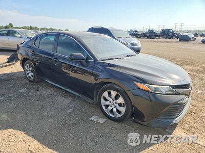 Czwarte zdjęcie samochodu z boku: 2018 TOYOTA CAMRY L VIN:4T1B11HKXJU663812 - miniatura