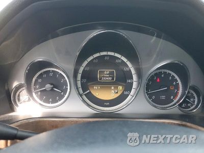 Zdjęcie 9 z 12 samochodu: 2012 MERCEDES-BENZ E 350 VIN:WDDHF5KB3CA585366 - miniatura