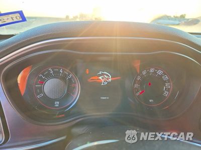 Zdjęcie 9 z 12 samochodu: 2016 DODGE CHALLENGER R/T VIN:2C3CDZBT2GH214009 - miniatura