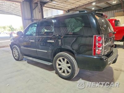 Drugie zdjęcie samochodu z przodu: 2010 GMC YUKON DENALI VIN:1GKUKEEFXAR149619 - miniatura