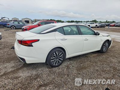 Trzecie zdjęcie samochodu z tyłu: 2025 NISSAN ALTIMA SV VIN:1N4BL4DV0SN425274 - miniatura