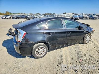 Trzecie zdjęcie samochodu z tyłu: 2011 TOYOTA PRIUS THREE VIN:JTDKN3DU5B0247929 - miniatura