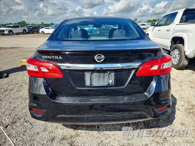Zdjęcie 6 z 12 samochodu: 2018 NISSAN SENTRA S VIN:3N1AB7AP8JY219477 - miniatura