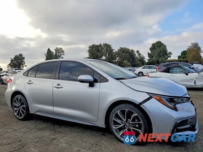 Czwarte zdjęcie samochodu z boku: 2022 TOYOTA COROLLA SE VIN:JTDS4MCE8NJ089099 - miniatura