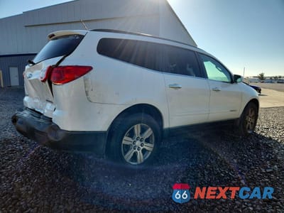Trzecie zdjęcie samochodu z tyłu: 2009 CHEVROLET TRAVERSE LT VIN:1GNEV23D39S141736 - miniatura