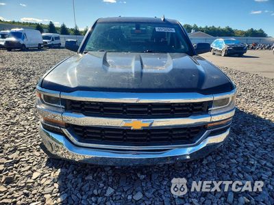 Piąte zdjęcie samochodu w środku: 2017 CHEVROLET SILVERADO K1500 LT VIN:1GCVKREC6HZ216319 - miniatura