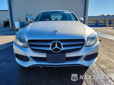 Piąte zdjęcie samochodu w środku: 2018 MERCEDES-BENZ C 300 4MATIC VIN:55SWF4KB4JU248302 - miniatura