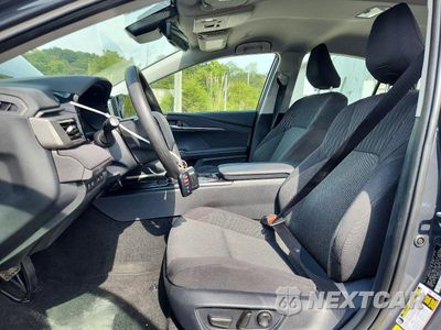 Zdjęcie 7 z 12 samochodu: 2026 TOYOTA CAMRY LE VIN:4T1DAACK7TU298119 - miniatura