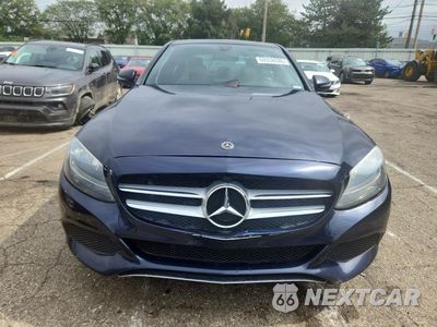 Piąte zdjęcie samochodu w środku: 2018 MERCEDES-BENZ C 300 4MATIC VIN:55SWF4KBXJU238776 - miniatura