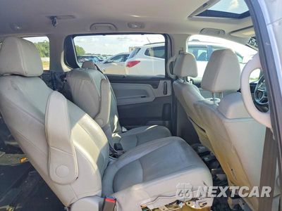 Zdjęcie 11 z 14 samochodu: 2018 HONDA ODYSSEY EXL VIN:5FNRL6H72JB045558 - miniatura