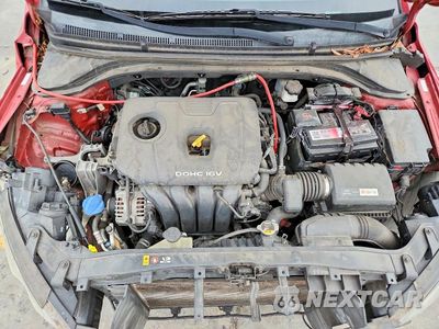 Zdjęcie 11 z 12 samochodu: 2017 HYUNDAI ELANTRA SE VIN:KMHD74LFXHU189745 - miniatura