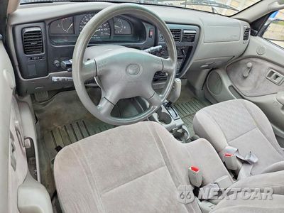 Zdjęcie 8 z 12 samochodu: 2003 TOYOTA TACOMA BASE VIN:5TENL42N53Z297705 - miniatura