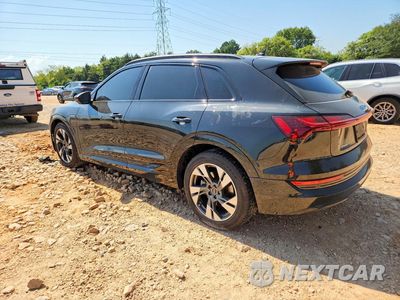 Drugie zdjęcie samochodu z przodu: 2021 AUDI E-TRON PREMIUM VIN:WA1AAAGE4MB008891 - miniatura