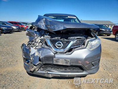 Piąte zdjęcie samochodu w środku: 2016 NISSAN ROGUE S VIN:KNMAT2MV0GP637209 - miniatura