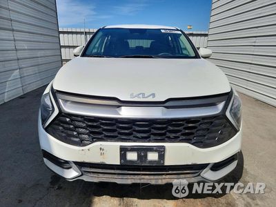 Piąte zdjęcie samochodu w środku: 2023 KIA SPORTAGE LX VIN:KNDPU3AF3P7101459 - miniatura