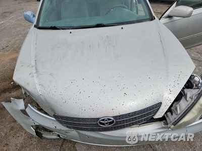 Zdjęcie 11 z 12 samochodu: 2004 TOYOTA CAMRY XLE VIN:4T1BE32K64U375833 - miniatura