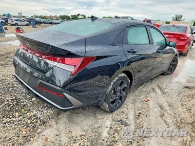 Trzecie zdjęcie samochodu z tyłu: 2026 HYUNDAI ELANTRA SEL SPORT VIN:KMHLM4DG7TU188671 - miniatura