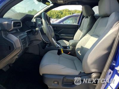Zdjęcie 7 z 12 samochodu: 2025 TOYOTA TACOMA SR5 VIN:3TMLB5JNXSM104512 - miniatura