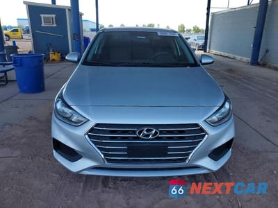 Piąte zdjęcie samochodu w środku: 2020 HYUNDAI ACCENT SE VIN:3KPC24A60LE106963 - miniatura