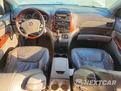 Zdjęcie 8 z 13 samochodu: 2004 TOYOTA SIENNA XLE LIMITED 7 PASSENGER VIN:5TDZA22C54S140409 - miniatura
